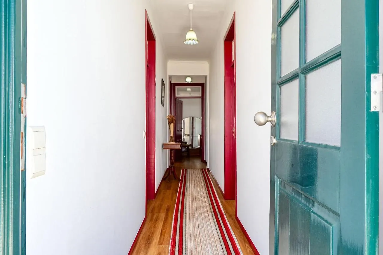 Os Ferreirinhos, A Home In Madeira São Jorge 0*,  Portugal