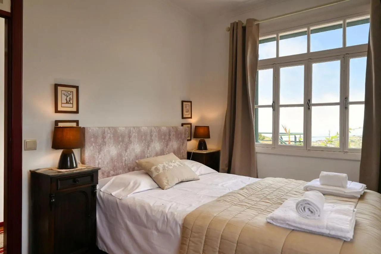 Os Ferreirinhos, A Home In Madeira São Jorge Vakantiehuis