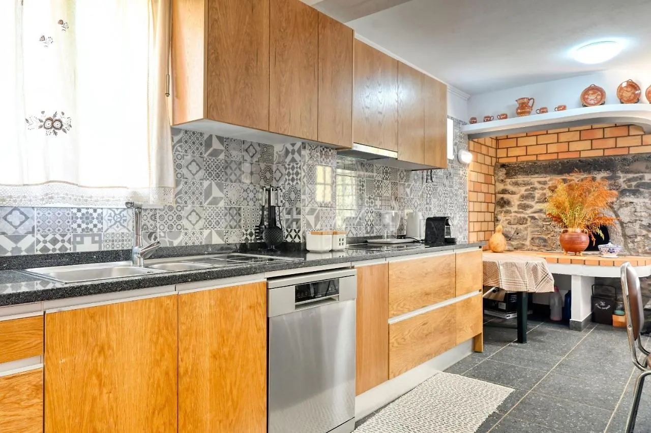 Holiday home Os Ferreirinhos, A Home In Madeira Sao Jorge